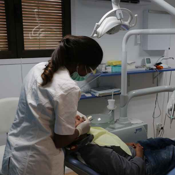 Atención odontológica para personas en situación o riesgo de exclusión social
